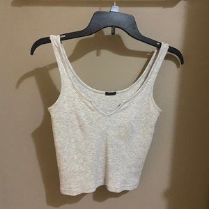 CUTOUT RIBBED TANK